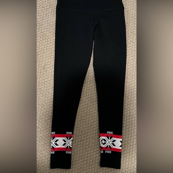 NWT VS PINK winter leggings! - Picture 1 of 3